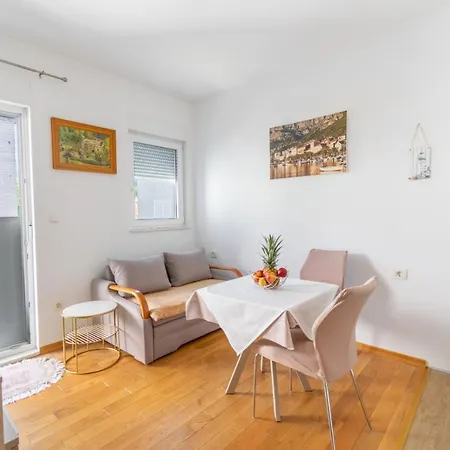 Apartamento Mary *