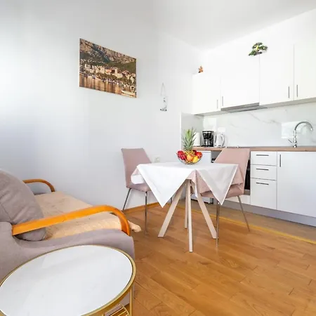 Apartamento Mary *